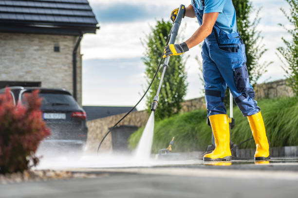 Best Gas Station Cleaning  in Cave Junction, OR